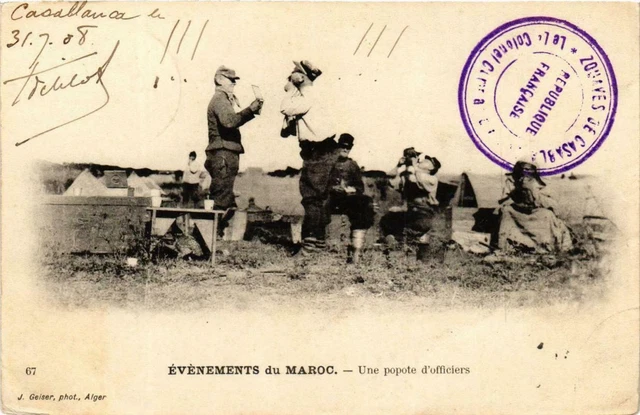CPA AK Geiser 67 Events of Morocco An Officers' Straw MOROC (757949)