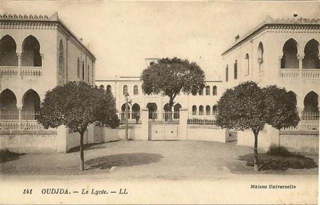 Cpa Africa Morocco Oudja Le Lycee