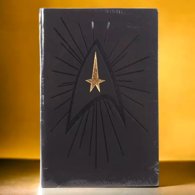 Star Trek TOS 50th Anniversary Captain's Log Journal Crowded Coop 2016 Sealed