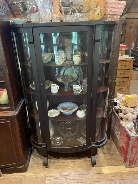 Vintage Two Door Floor Curio Cabinet 4 Wood Shelves 60” Tall. See Desc