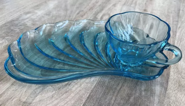 Hazel Atlas Glass Capri Blue Colonial Swirl Seashell Snack Plate & Cup Sets
