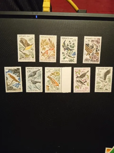 Principato di Monaco n.9 francobolli Uccelli MHN**