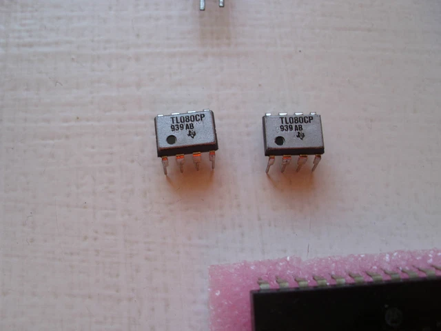 476944_5
