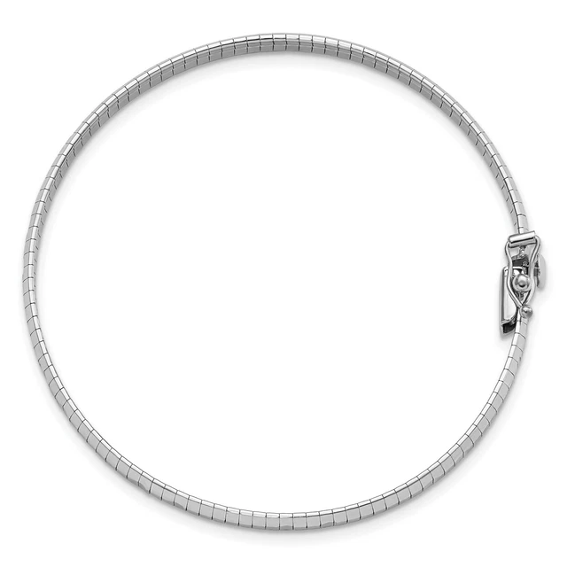 14k White Gold 4.15mm Polished and Satin Diamond-Cut Omega Chain Bracelet 14k White Gold 4.15mm Polished and Satin Diamond-Cut Omega Chain Bracelet
