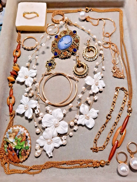 Loto De Bijoux Anciens Et Vintage – Fantaisie Multicolore (lot N°26)