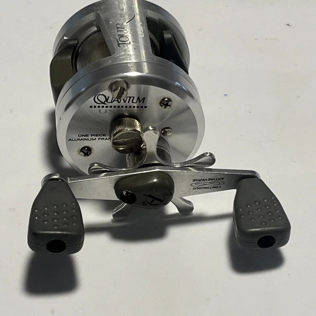 クアンタムベイトリールtour QUANTUM US600 ZEBCO QUANTUM us600