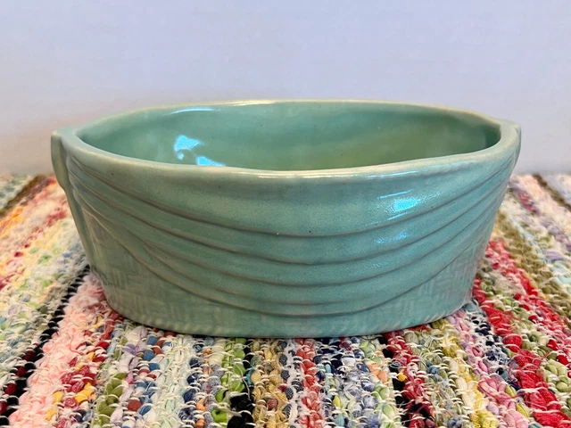 Vintage McCoy Pottery #162 pale green oval planter w/ basket weave pattern