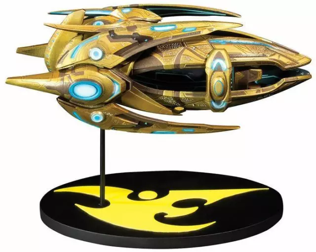 STARCRAFT - Protoss Carrier Ship Replica Dark Horse 2