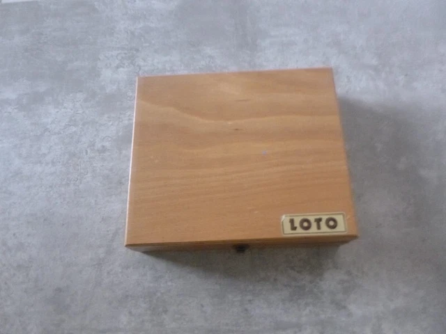 Coffret Loto avec pions en bois et 48 cartes France Cartes - Autre jeu