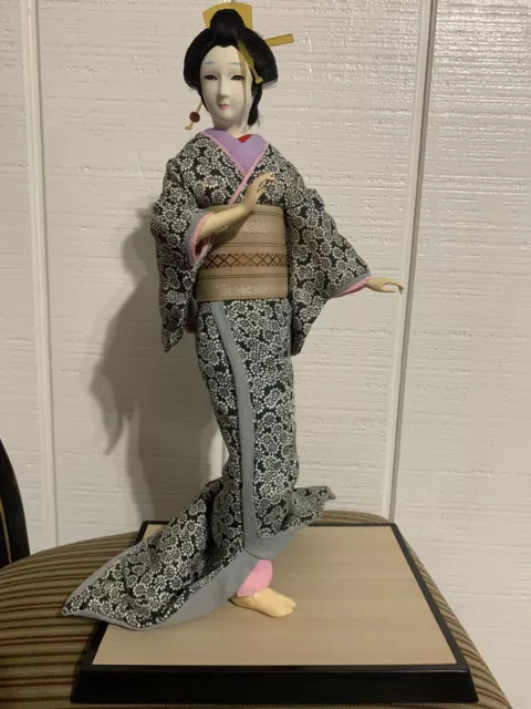 Vintage Japanese Geisha Girl Doll in Kimono 17 inch No Display Case from Japan