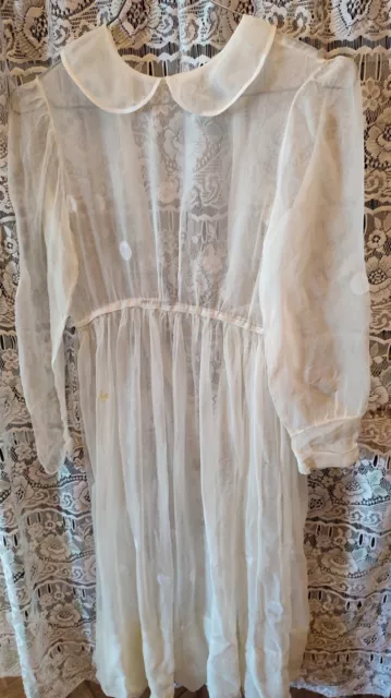 Robe De Communion Ancienne