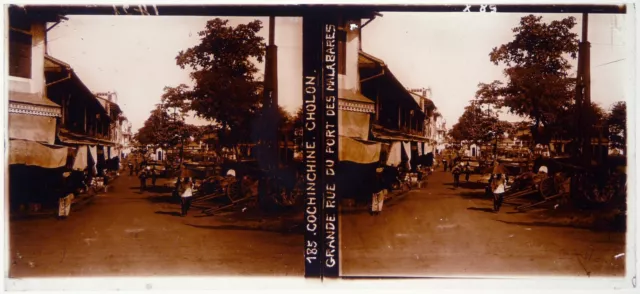 Vietnam.Cochinchine.Cholon.Rue du Fort des Malabares.Stereo view on glass 6x13.