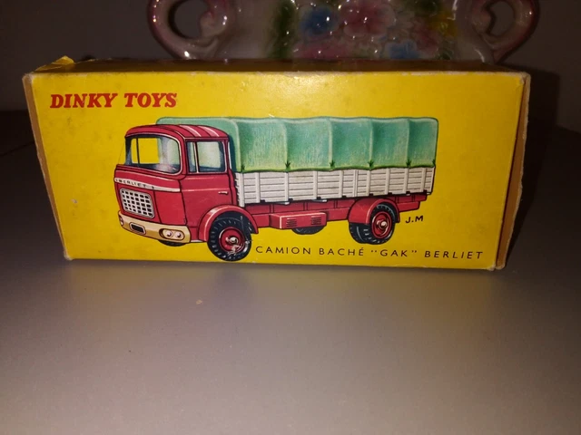 ANCIENNE DINKY TOYS FRANCE 584 CAMION BACHE GAK BERLIET + Boîte d