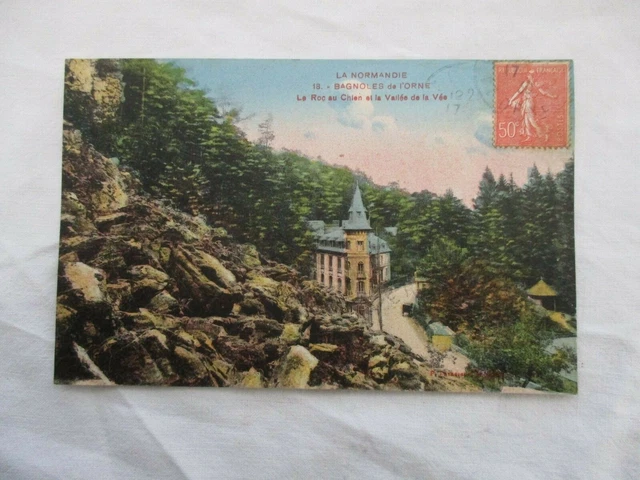 Cpa Orne 61 Bagnoles De L'orne Le Roc Au Chien Et La Vallee De La Vee
