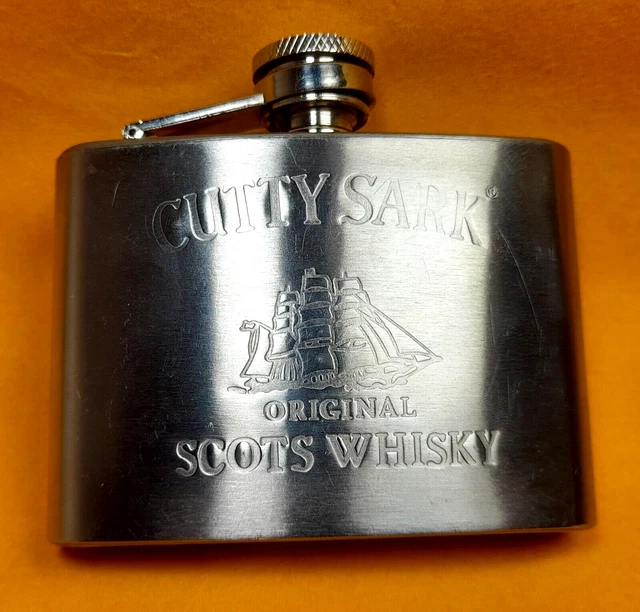 Vintage Scotch Whiskey Hip Flask CUTTY SARK 4 OZ Original Stainless Steel Vintage Scotch Whiskey Hip Flask CUTTY SARK 4 OZ Original Stainless Steel