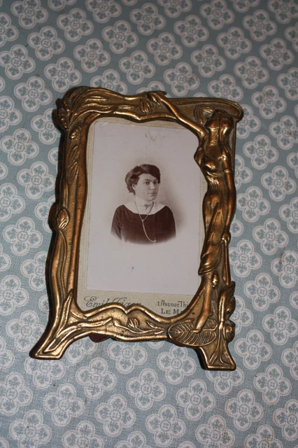 Broche en laiton des années 1920 - France
