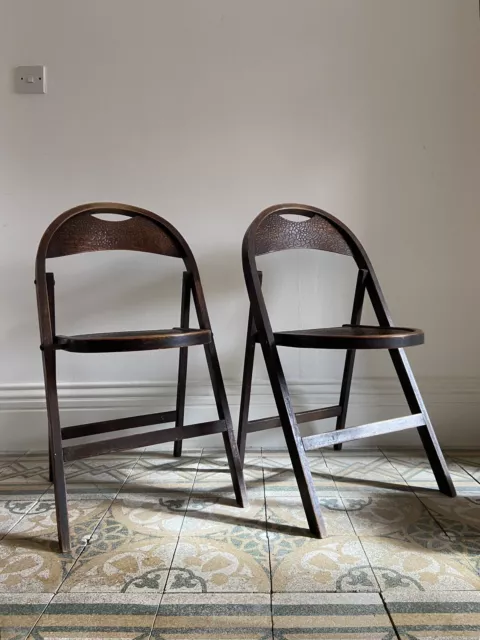 Pair of 1930 Bauhaus, by Thonet B751 model Crocodile Seat Folding Bistro Chairs