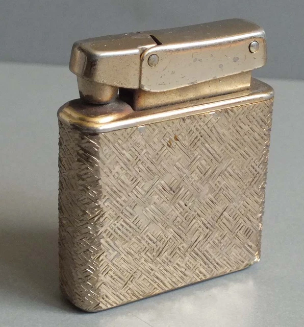 Briquet Ancien Lift-Arm GDB - Métal Nickelé Guilloché, France Années 1930