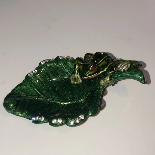 trinket box metal enamel bejeweled 2 pc frog on lily pad
