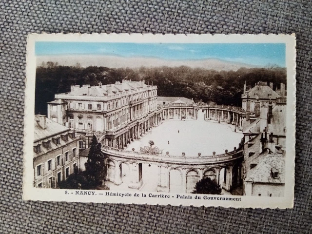 Cpa Nancy Hémicycle De La Carrière Palais Du Gouvernement