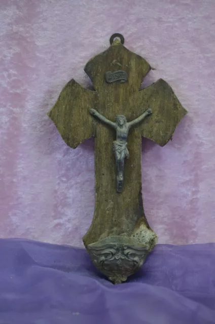 Ancien Crucifix Benitier En Bois