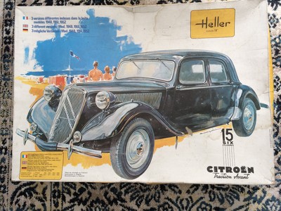 CITROËN Traction avant 15 six - Maquette HELLER 1/8ème 