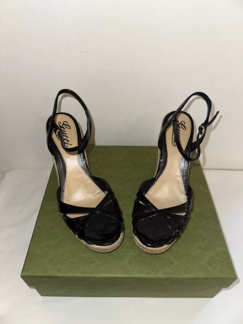 🔥Gucci Black  Guccissima Patent Leather Espadrille Wedge Sandals Sz EU 38❤️