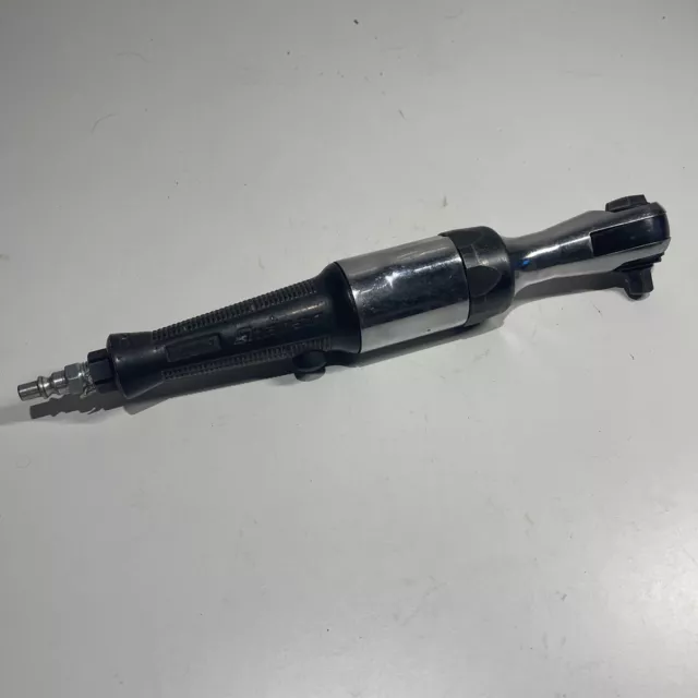 Trinquete neumático de alta resistencia Snap On 3/8" con mango negro FAR72C