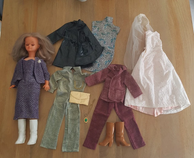 POUR POUPÉE CATHIE Bella : tenue "Rhodes"1982 EUR 60,00 - FR
