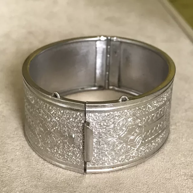 Letter M - Expandable Bangle Charm Bracelet in Silver – BellaRyann