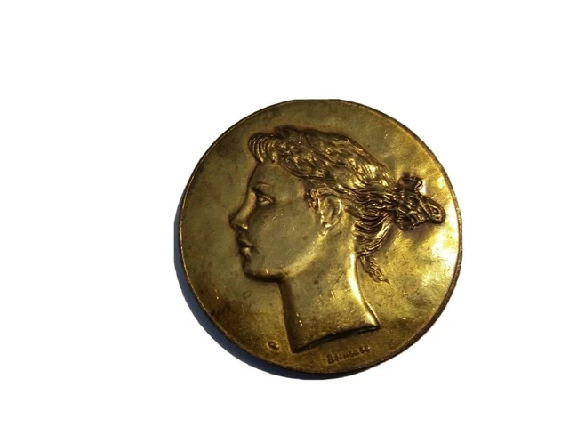 Médaille Alliance Française Bronze Doré - Paul Belmondo - 1940 - Rayures D'Usage