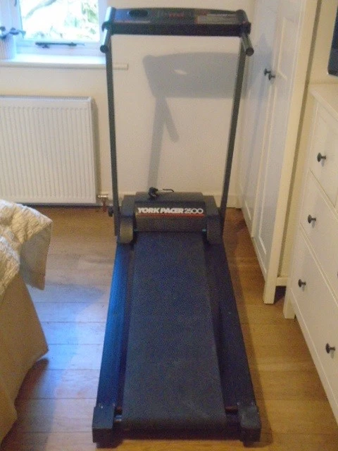 Motorised Treadmill York Pacer 2500 Treadmill YORK PACER 2500