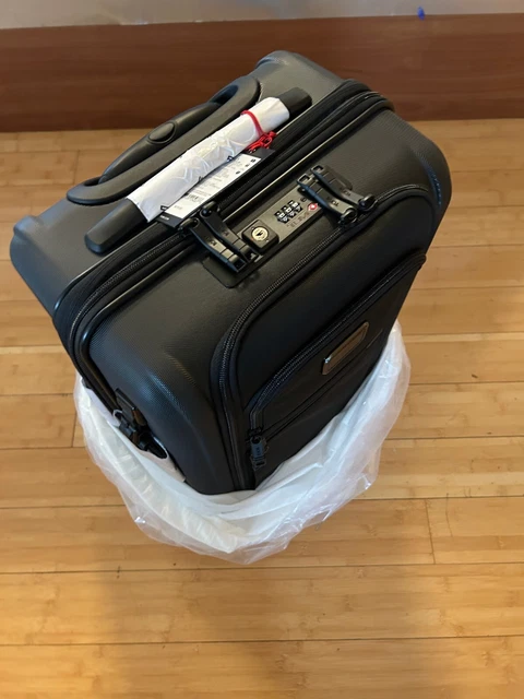 TUMI international expandable 4 wheel alpha hybrid NWT black polycarbonate 3