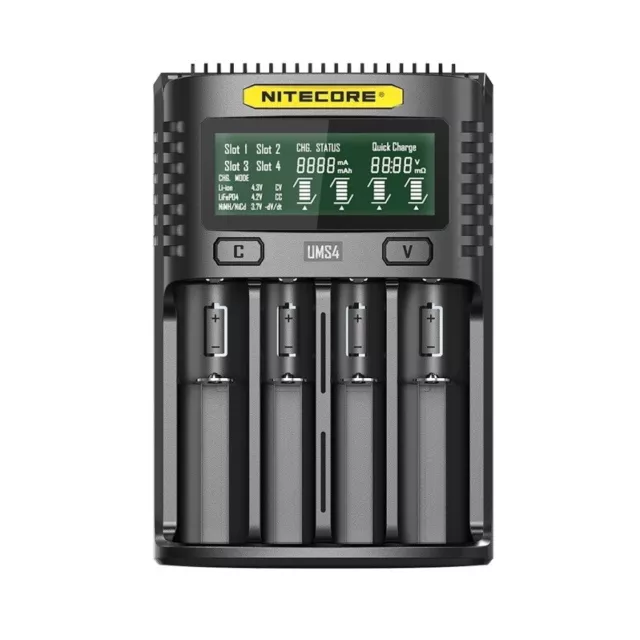 Nitecore UMS4 4-Schacht USB Ladegerät für Li-Ion, LiFePo4, Ni-MH, Ni-CD Akkus