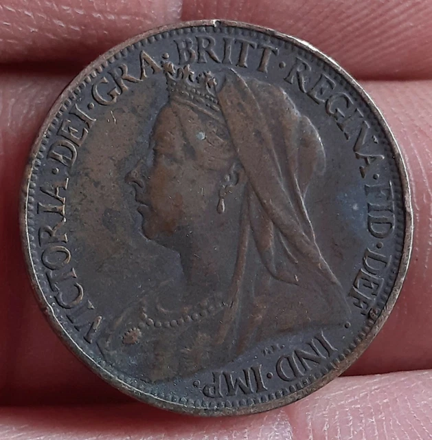 ROYAUME-UNI , 1 farthing Victoria "old head"1899