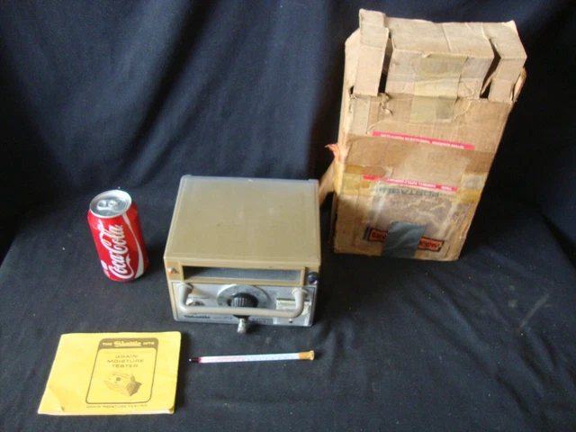 Skuttle Model MT2 Electronic Grain Moisture Tester ~  Powers On, AS IS