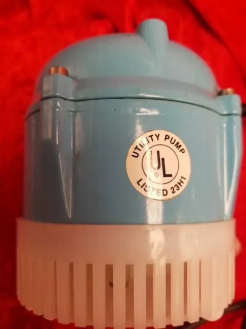Nos Little Giant 501003 Submersible Indoor Outdoor 1.1 Amp Pump