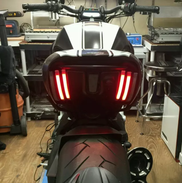 Ducati Diavel LED Courir / Turn / Frein Signaux (Eu Modèles) - New Rage Cycles 2