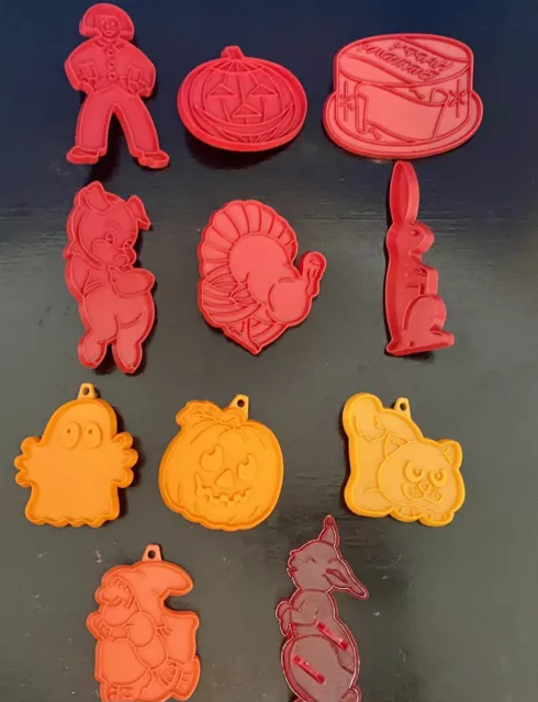 Vintage Plastic Cookie Cutters Birthday Halloween Thanksgiving Lot Of 11 VGUC