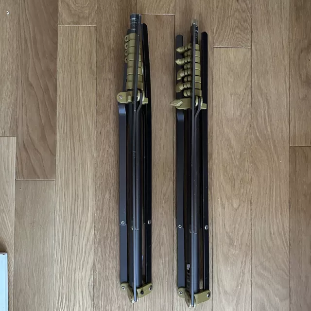 2 x Lowel Uni TO Light Stands