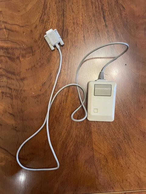Vintage Macintosh Apple M0100 Beige Mouse Made in USA.