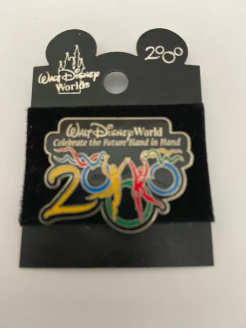 Walt Disney World 2000 Celebrate the Future Hand in Hand Trading Pin NEW