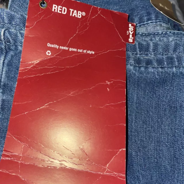Levis Red Tab Jeans Women's Size 8 / 26inch waist , Lo Rise. Brand New ,Cool 2