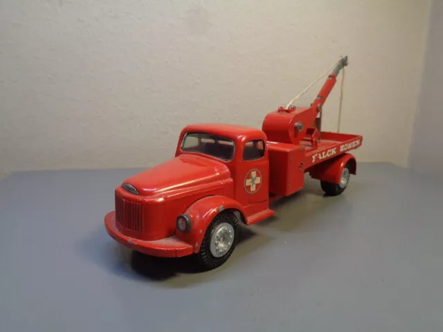 TEKNO DENMARK No 436 VINTAGE 1950'S VOLVO TOW TRUCK FALCK ZONEN VERY RARE VG