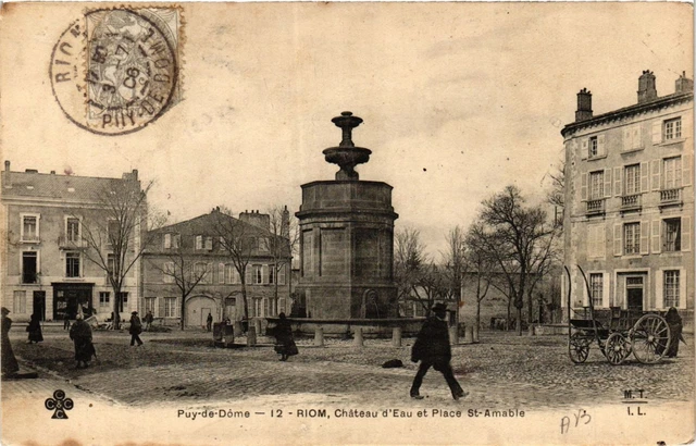 CPA AK RIOM Chateau d'Eau et Place St-Amable (407900)