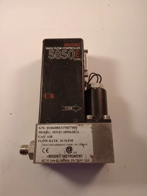 Brooks 5850Ec4Bm44B2A Mass Flow Controller Used Brooks 5850Ec4Bm44B2A Mass Flow Controller Used