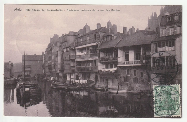 METZ - Moselle - CPA 57 - la rue des Roches - Péniche Anciennes Maisons