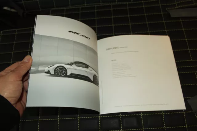 RAR VIP Kunden Prospekt brochure Maserati Modelle MC20 Grecale Ghibli Quattropor