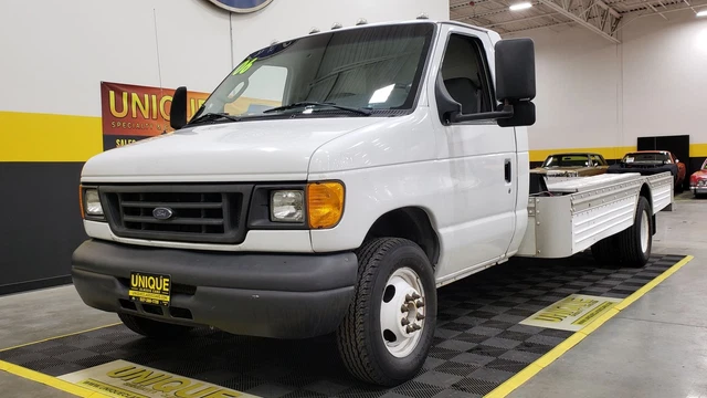 2006 Ford Econoline E 450 Flatbed Conversion