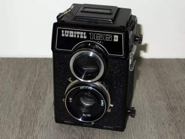 LOMO LUBITEL 166B, 120 Film Manual Camera, 75mm F/4.5 T22 Lens